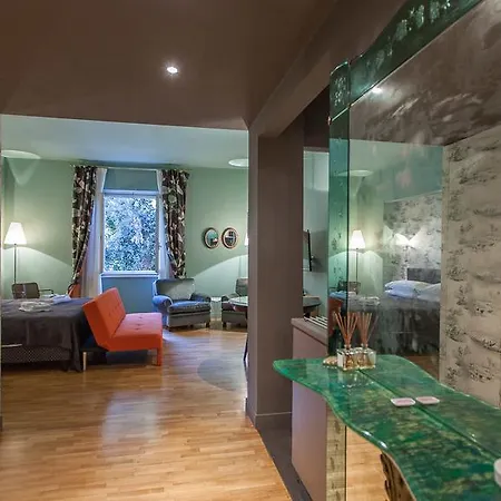 Spanish Apartment Rome
